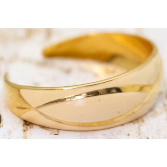 7 inch, Vintage Cross Design Beige Cuff Bracelet - B18 - Picture 2 of 3